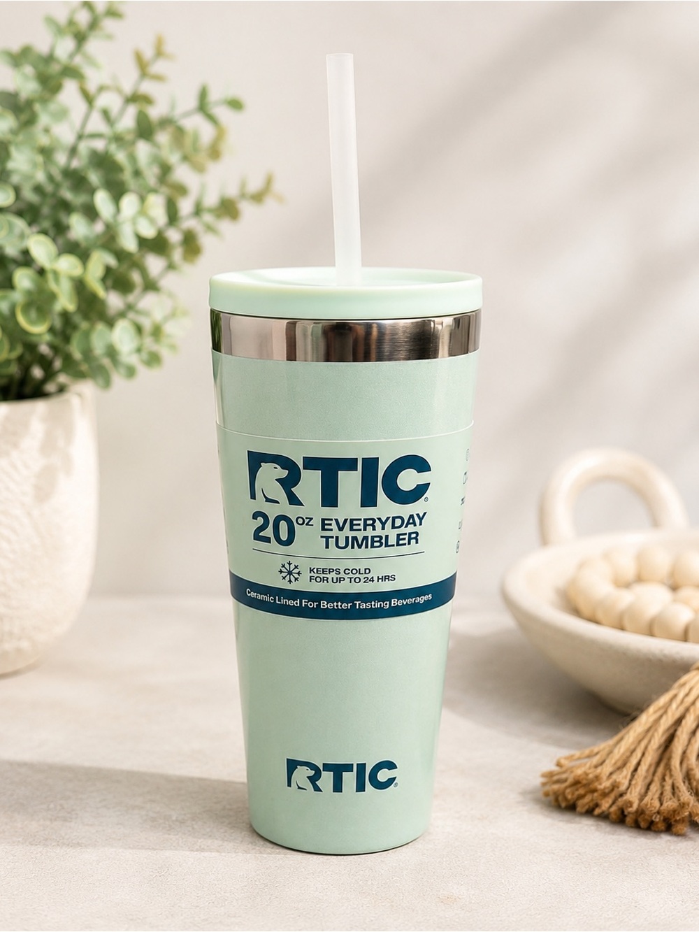 RTIC 20 oz Everyday Tumbler in Seafoam - Insulated Drink Cup with Straw